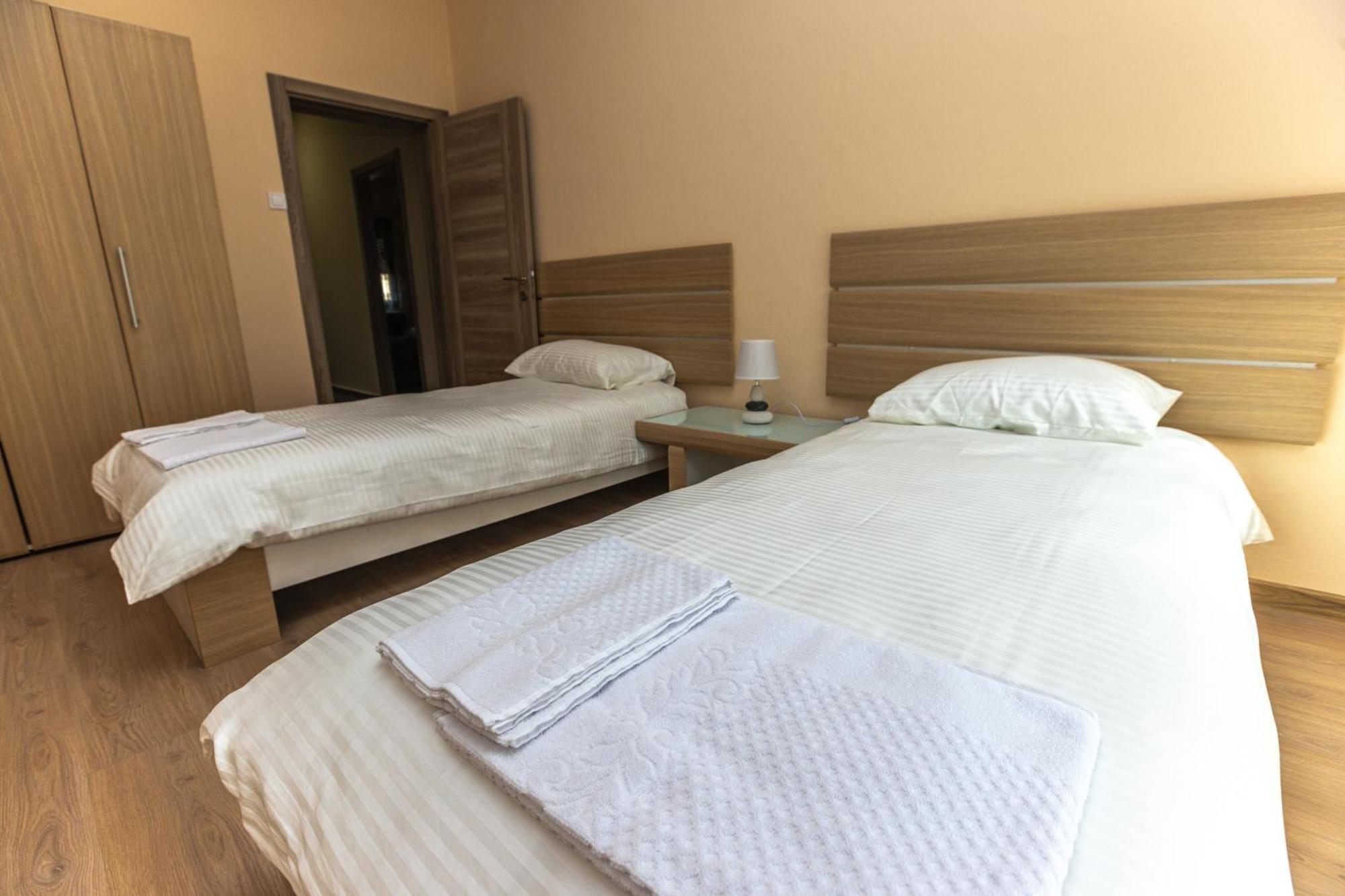 Apartmani Bulevar 센틴제 외부 사진