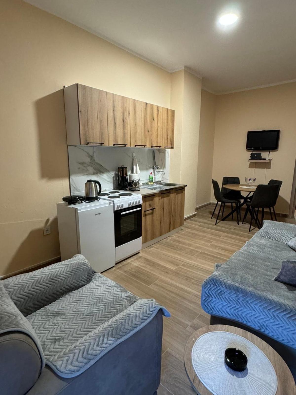 Apartmani Bulevar 센틴제 외부 사진