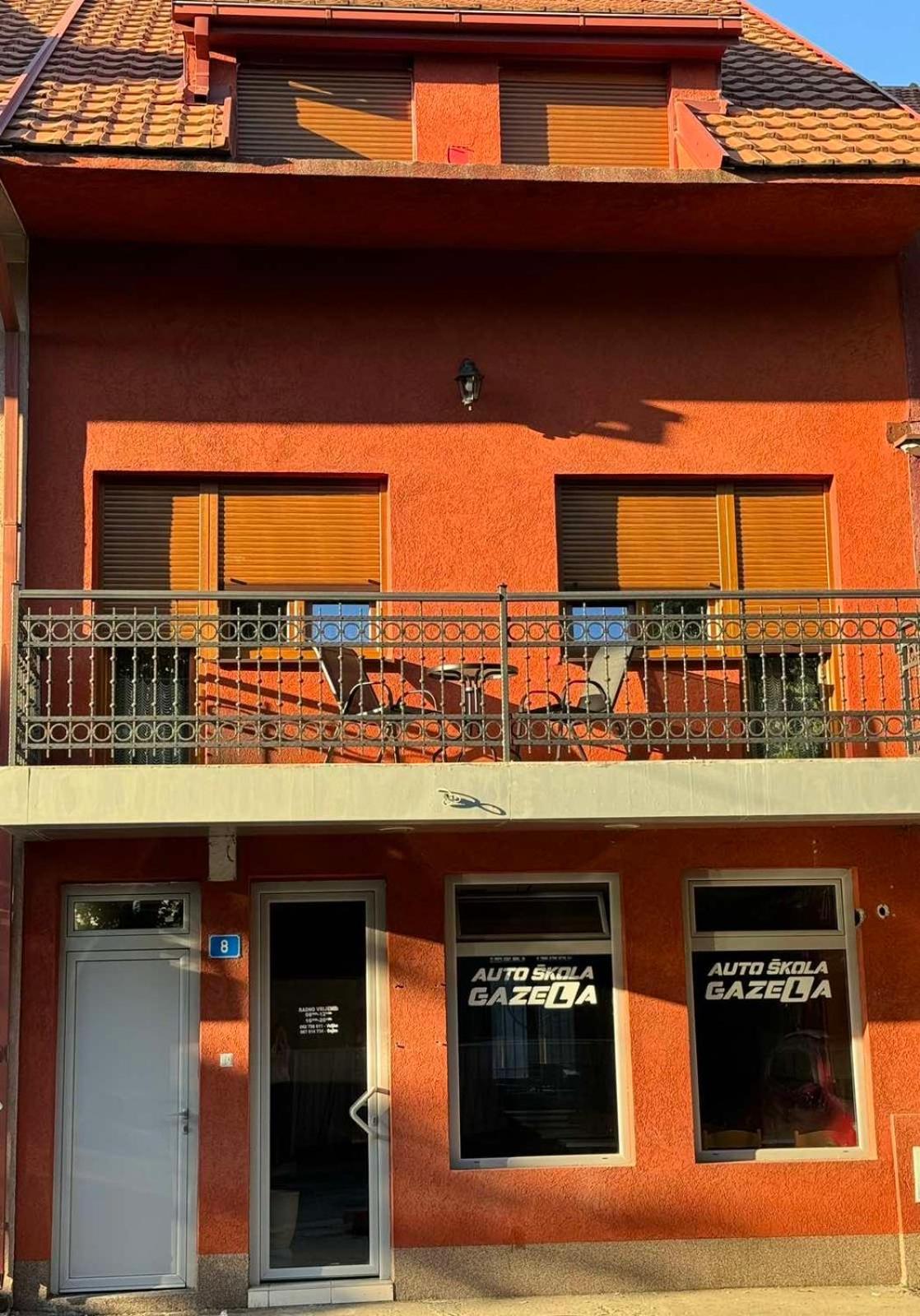 Apartmani Bulevar 센틴제 외부 사진